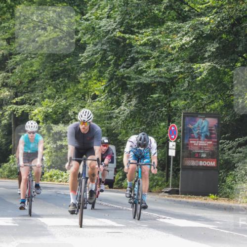 08.09.2024 - Stadtparktriathlon Zöllner http://msf.ph/oto/7011765 08.09.2024 12:05:29 Radfahren 658, 680, 694, 696, 746, 747, 749, 758, 777, 798, 805 meine-sportfotos.de