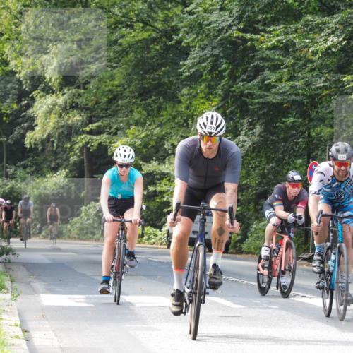 08.09.2024 - Stadtparktriathlon Zöllner http://msf.ph/oto/7011776 08.09.2024 12:05:30 Radfahren 658, 680, 694, 746, 747, 749, 758, 777, 798, 817 meine-sportfotos.de