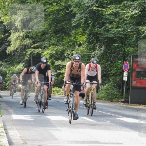 08.09.2024 - Stadtparktriathlon Zöllner http://msf.ph/oto/7011801 08.09.2024 12:05:40 Radfahren 677, 686, 695, 726, 817, 836, 837 meine-sportfotos.de