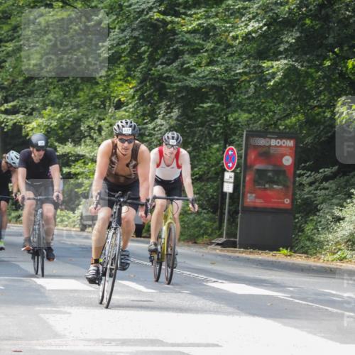 08.09.2024 - Stadtparktriathlon Zöllner http://msf.ph/oto/7011808 08.09.2024 12:05:40 Radfahren 677, 686, 695, 726, 817, 836, 837 meine-sportfotos.de