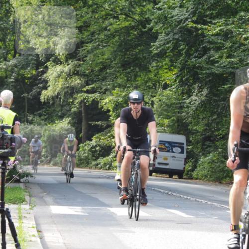08.09.2024 - Stadtparktriathlon Zöllner http://msf.ph/oto/7011816 08.09.2024 12:05:41 Radfahren 677, 686, 695, 726, 817, 836, 837 meine-sportfotos.de