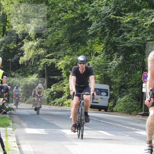 08.09.2024 - Stadtparktriathlon Zöllner http://msf.ph/oto/7011825 08.09.2024 12:05:41 Radfahren 677, 686, 695, 726, 817, 836, 837 meine-sportfotos.de
