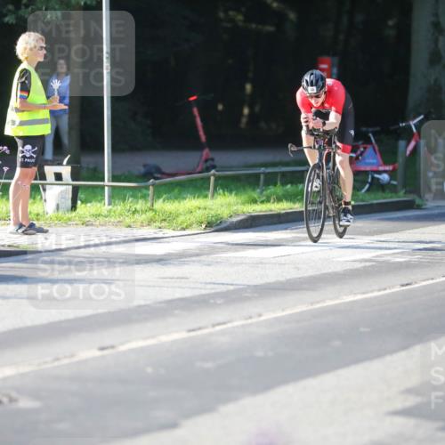 08.09.2024 - Stadtparktriathlon Zöllner http://msf.ph/oto/7011933 08.09.2024 09:08:48 Radfahren 34, 75, 93, 99, 110, 115 meine-sportfotos.de
