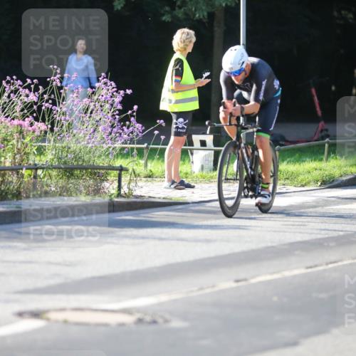 08.09.2024 - Stadtparktriathlon Zöllner http://msf.ph/oto/7011970 08.09.2024 09:08:51 Radfahren 34, 75, 93, 99, 115 meine-sportfotos.de