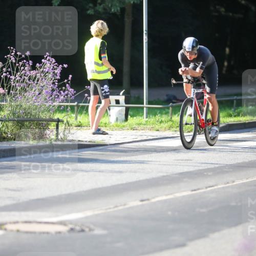 08.09.2024 - Stadtparktriathlon Zöllner http://msf.ph/oto/7012040 08.09.2024 09:09:04 Radfahren 32, 66, 120 meine-sportfotos.de