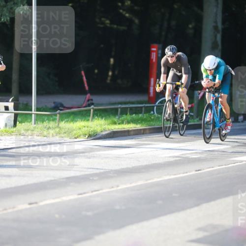 08.09.2024 - Stadtparktriathlon Zöllner http://msf.ph/oto/7012061 08.09.2024 09:09:07 Radfahren 32, 66, 90, 120 meine-sportfotos.de