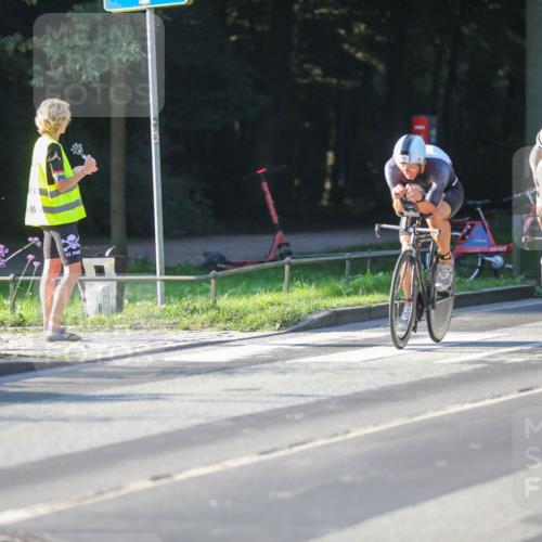 08.09.2024 - Stadtparktriathlon Zöllner http://msf.ph/oto/7012112 08.09.2024 09:09:29 Radfahren 15, 21, 25, 26, 35, 40, 44, 54, 56, 63, 72, 76, 123, 127 meine-sportfotos.de