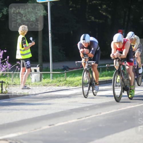 08.09.2024 - Stadtparktriathlon Zöllner http://msf.ph/oto/7012119 08.09.2024 09:09:29 Radfahren 15, 21, 25, 26, 35, 40, 44, 54, 56, 63, 72, 76, 123, 127 meine-sportfotos.de