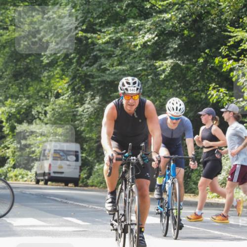 08.09.2024 - Stadtparktriathlon Zöllner http://msf.ph/oto/7012129 08.09.2024 12:06:11 Radfahren 685, 708, 710, 718, 756, 765, 796, 811, 824, 840 meine-sportfotos.de