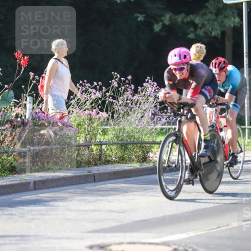 08.09.2024 - Stadtparktriathlon Zöllner http://msf.ph/oto/7012144 08.09.2024 09:09:31 Radfahren 15, 21, 25, 26, 35, 40, 44, 54, 56, 63, 72, 76, 109, 123, 127 meine-sportfotos.de