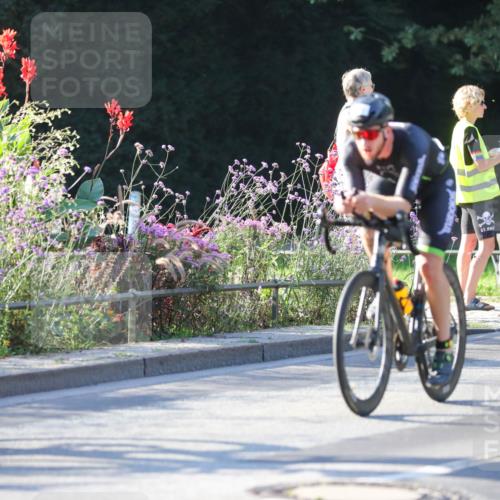 08.09.2024 - Stadtparktriathlon Zöllner http://msf.ph/oto/7012154 08.09.2024 09:09:32 Radfahren 15, 21, 25, 26, 35, 40, 44, 54, 56, 72, 76, 109, 123, 127 meine-sportfotos.de