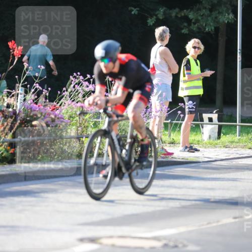 08.09.2024 - Stadtparktriathlon Zöllner http://msf.ph/oto/7012181 08.09.2024 09:09:34 Radfahren 21, 25, 26, 35, 54, 56, 72, 76, 109, 123, 127 meine-sportfotos.de