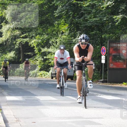 08.09.2024 - Stadtparktriathlon Zöllner http://msf.ph/oto/7012198 08.09.2024 12:06:22 Radfahren 663, 689, 753, 815, 824, 835 meine-sportfotos.de