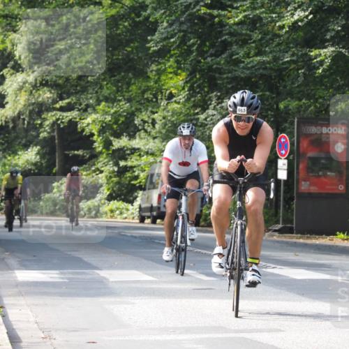 08.09.2024 - Stadtparktriathlon Zöllner http://msf.ph/oto/7012214 08.09.2024 12:06:22 Radfahren 663, 689, 753, 815, 824, 835 meine-sportfotos.de