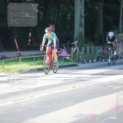 08.09.2024 - Stadtparktriathlon Zöllner http://msf.ph/oto/7012244 08.09.2024 09:09:46 Radfahren 31, 37, 80, 100, 108, 113, 125 meine-sportfotos.de