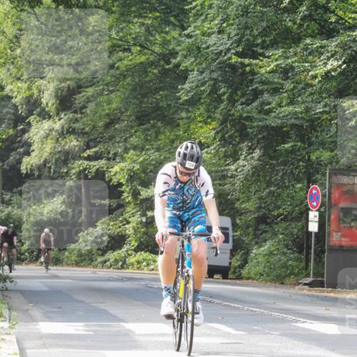 08.09.2024 - Stadtparktriathlon Zöllner http://msf.ph/oto/7012272 08.09.2024 12:06:37 Radfahren 728 meine-sportfotos.de
