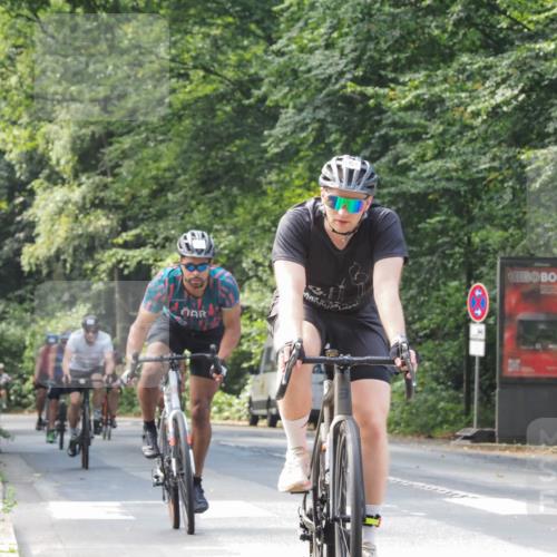 08.09.2024 - Stadtparktriathlon Zöllner http://msf.ph/oto/7012293 08.09.2024 12:06:48 Radfahren 667, 668, 701, 702, 731, 737, 741, 820 meine-sportfotos.de