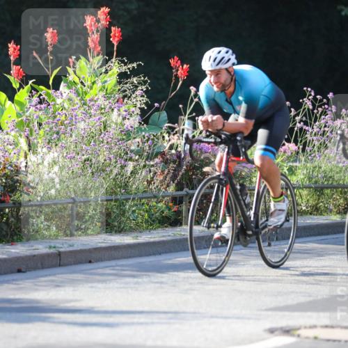 08.09.2024 - Stadtparktriathlon Zöllner http://msf.ph/oto/7012335 08.09.2024 09:09:56 Radfahren 10, 20, 31, 69, 71, 83, 89, 94, 98, 107, 108, 113, 125 meine-sportfotos.de