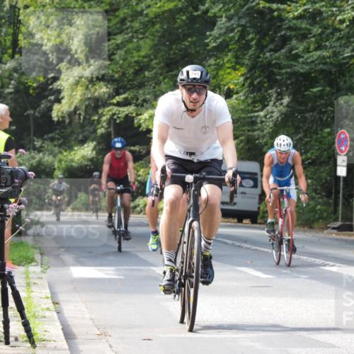 08.09.2024 - Stadtparktriathlon Zöllner http://msf.ph/oto/7012350 08.09.2024 12:06:52 Radfahren 667, 668, 684, 701, 702, 731, 737, 741, 820 meine-sportfotos.de