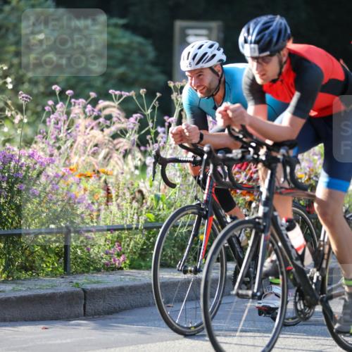08.09.2024 - Stadtparktriathlon Zöllner http://msf.ph/oto/7012353 08.09.2024 09:09:57 Radfahren 10, 20, 31, 69, 71, 83, 89, 94, 98, 107, 113, 125 meine-sportfotos.de