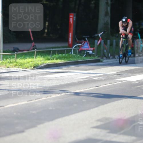 08.09.2024 - Stadtparktriathlon Zöllner http://msf.ph/oto/7012392 08.09.2024 09:10:04 Radfahren 10, 20, 69, 71, 87, 94, 98 meine-sportfotos.de
