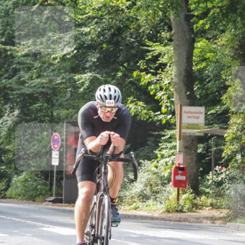 08.09.2024 - Stadtparktriathlon Zöllner http://msf.ph/oto/7012408 08.09.2024 12:07:01 Radfahren 572, 676, 679, 684, 845 meine-sportfotos.de