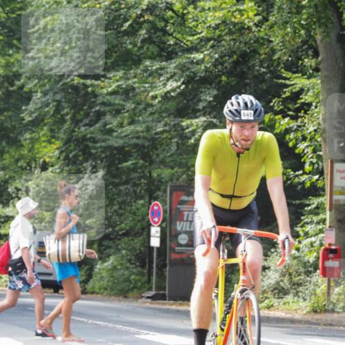 08.09.2024 - Stadtparktriathlon Zöllner http://msf.ph/oto/7012447 08.09.2024 12:07:08 Radfahren 572, 676, 679, 744, 845 meine-sportfotos.de