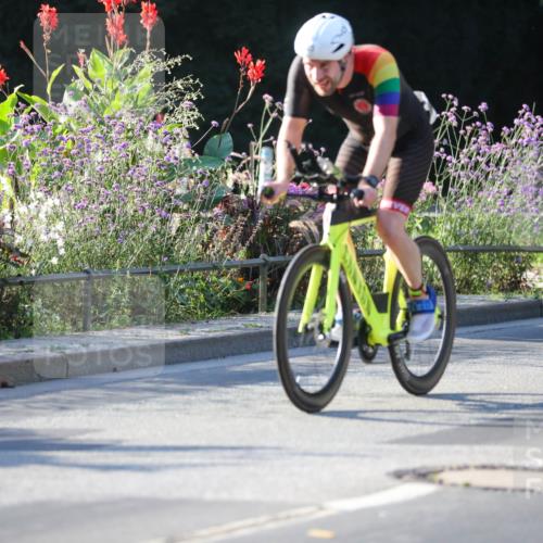 08.09.2024 - Stadtparktriathlon Zöllner http://msf.ph/oto/7012496 08.09.2024 09:10:20 Radfahren 23, 55, 117, 154 meine-sportfotos.de