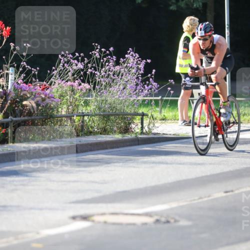 08.09.2024 - Stadtparktriathlon Zöllner http://msf.ph/oto/7012509 08.09.2024 09:10:23 Radfahren 23, 55, 117, 154 meine-sportfotos.de