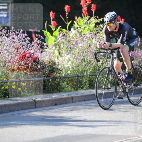 08.09.2024 - Stadtparktriathlon Zöllner http://msf.ph/oto/7012511 08.09.2024 09:10:26 Radfahren 41, 55, 117, 131, 154 meine-sportfotos.de