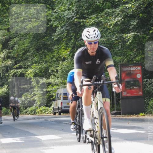 08.09.2024 - Stadtparktriathlon Zöllner http://msf.ph/oto/7012514 08.09.2024 12:07:43 Radfahren 673, 752, 754, 764, 791, 795, 809, 832 meine-sportfotos.de