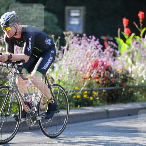 08.09.2024 - Stadtparktriathlon Zöllner http://msf.ph/oto/7012521 08.09.2024 09:10:27 Radfahren 41, 55, 117, 131, 154 meine-sportfotos.de