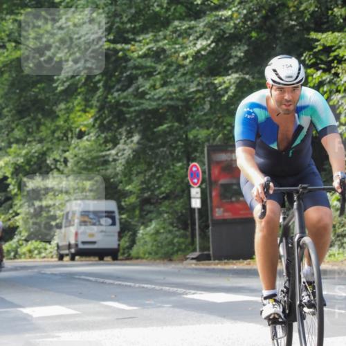 08.09.2024 - Stadtparktriathlon Zöllner http://msf.ph/oto/7012536 08.09.2024 12:07:44 Radfahren 673, 752, 754, 764, 791, 795, 809, 832 meine-sportfotos.de