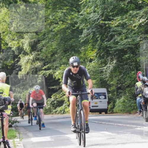 08.09.2024 - Stadtparktriathlon Zöllner http://msf.ph/oto/7012618 08.09.2024 12:07:54 Radfahren 674, 715, 716, 752, 764, 776, 832 meine-sportfotos.de