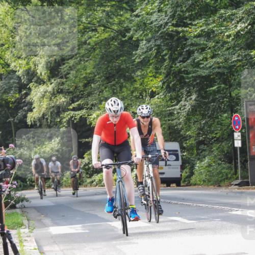 08.09.2024 - Stadtparktriathlon Zöllner http://msf.ph/oto/7012624 08.09.2024 12:07:57 Radfahren 674, 687, 715, 716, 736, 764, 776 meine-sportfotos.de