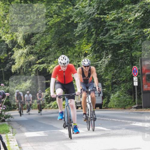 08.09.2024 - Stadtparktriathlon Zöllner http://msf.ph/oto/7012631 08.09.2024 12:07:57 Radfahren 674, 687, 715, 716, 736, 764, 776 meine-sportfotos.de