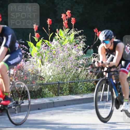 08.09.2024 - Stadtparktriathlon Zöllner http://msf.ph/oto/7012637 08.09.2024 09:11:02 Radfahren 27, 74, 116, 119, 128, 153, 172, 174 meine-sportfotos.de