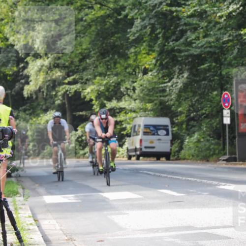08.09.2024 - Stadtparktriathlon Zöllner http://msf.ph/oto/7012645 08.09.2024 12:08:01 Radfahren 674, 687, 716, 717, 736, 776 meine-sportfotos.de