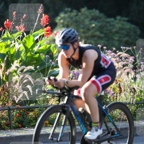 08.09.2024 - Stadtparktriathlon Zöllner http://msf.ph/oto/7012649 08.09.2024 09:11:02 Radfahren 27, 74, 116, 119, 128, 153, 172, 174 meine-sportfotos.de