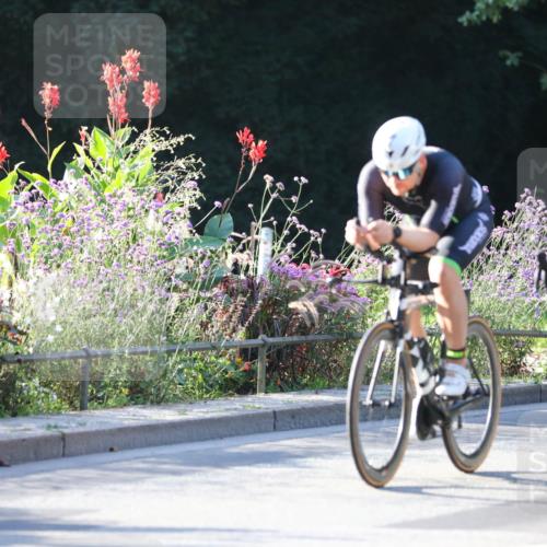 08.09.2024 - Stadtparktriathlon Zöllner http://msf.ph/oto/7012656 08.09.2024 09:11:04 Radfahren 27, 74, 116, 119, 128, 153, 167, 172, 174 meine-sportfotos.de