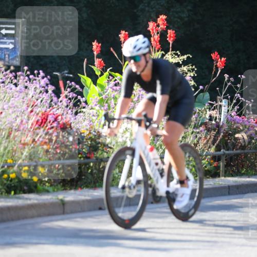 08.09.2024 - Stadtparktriathlon Zöllner http://msf.ph/oto/7012677 08.09.2024 09:11:05 Radfahren 27, 74, 116, 128, 153, 167, 174 meine-sportfotos.de