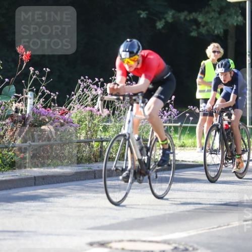 08.09.2024 - Stadtparktriathlon Zöllner http://msf.ph/oto/7012686 08.09.2024 09:11:08 Radfahren 2, 27, 128, 153, 167, 174 meine-sportfotos.de