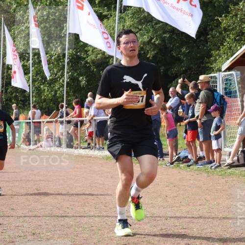 08.09.2024 - Airport Race Strokosch-Dieckow http://msf.ph/oto/7012687 08.09.2024 12:04:50 Ziel 687, 2845, 2857 meine-sportfotos.de