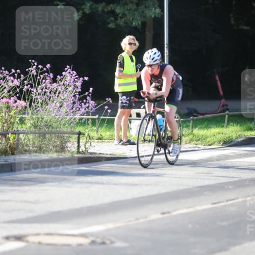 08.09.2024 - Stadtparktriathlon Zöllner http://msf.ph/oto/7012704 08.09.2024 09:11:13 Radfahren 2, 153, 167 meine-sportfotos.de