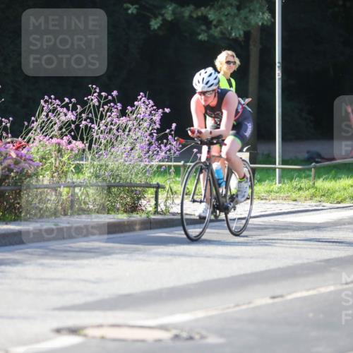 08.09.2024 - Stadtparktriathlon Zöllner http://msf.ph/oto/7012707 08.09.2024 09:11:14 Radfahren 2, 167 meine-sportfotos.de