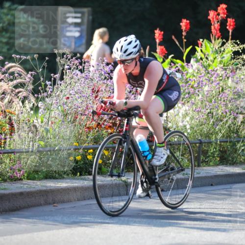 08.09.2024 - Stadtparktriathlon Zöllner http://msf.ph/oto/7012714 08.09.2024 09:11:14 Radfahren 2, 167 meine-sportfotos.de