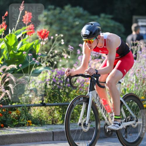 08.09.2024 - Stadtparktriathlon Zöllner http://msf.ph/oto/7012762 08.09.2024 09:11:30 Radfahren 7, 13, 28, 42 meine-sportfotos.de