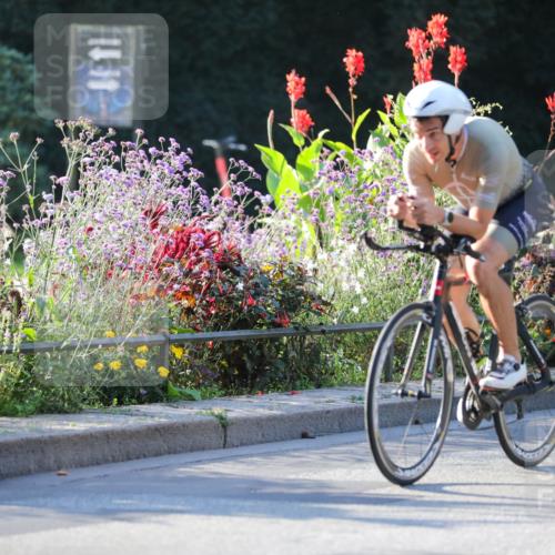 08.09.2024 - Stadtparktriathlon Zöllner http://msf.ph/oto/7012778 08.09.2024 09:11:34 Radfahren 4, 24, 28, 30, 42, 45 meine-sportfotos.de