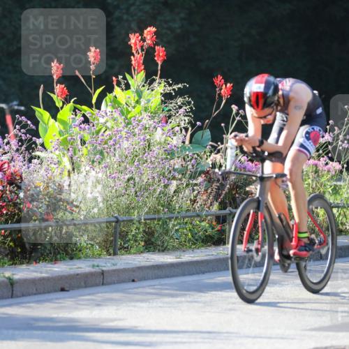 08.09.2024 - Stadtparktriathlon Zöllner http://msf.ph/oto/7012798 08.09.2024 09:11:40 Radfahren 4, 11, 24, 28, 30, 45, 124, 138, 140, 144 meine-sportfotos.de