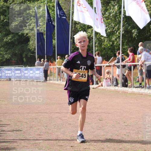 08.09.2024 - Airport Race Strokosch-Dieckow http://msf.ph/oto/7012804 08.09.2024 12:04:52 Ziel 2845, 2857 meine-sportfotos.de